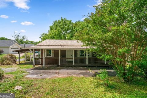 Photo of 104 Elm Street, Adairsville, GA 30103 (MLS # 10770955)