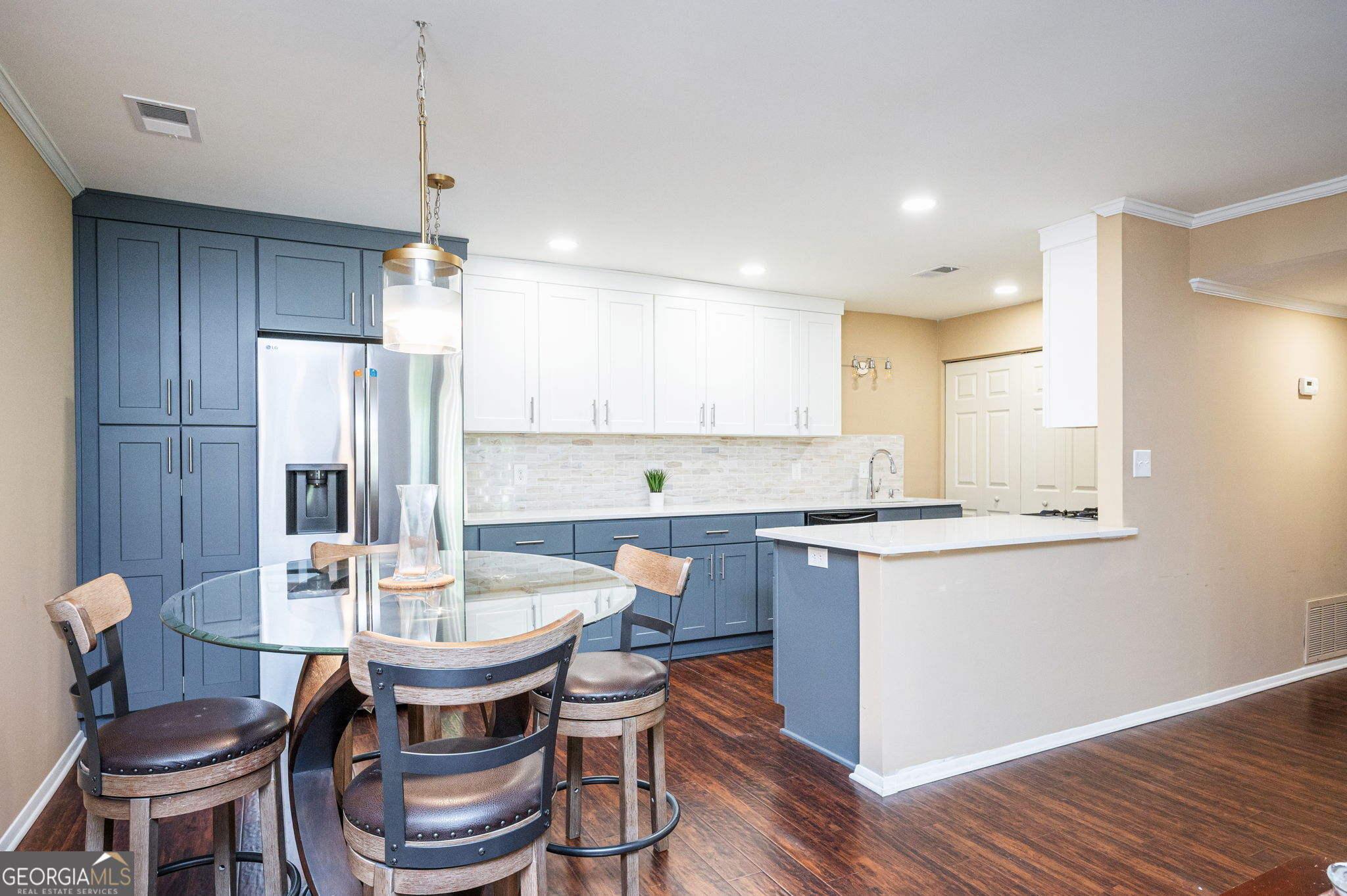 224 Smokerise CIR SE