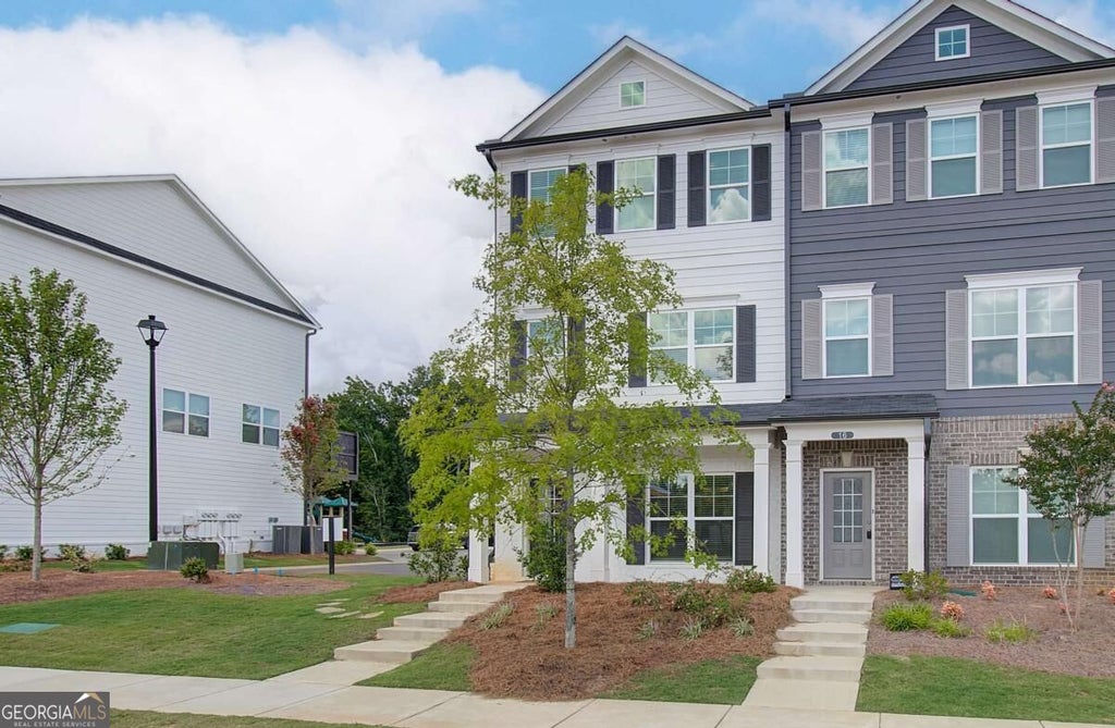 Photo of 36 Nickel Drive #17, Newnan, GA 30265 (MLS # 10880378)