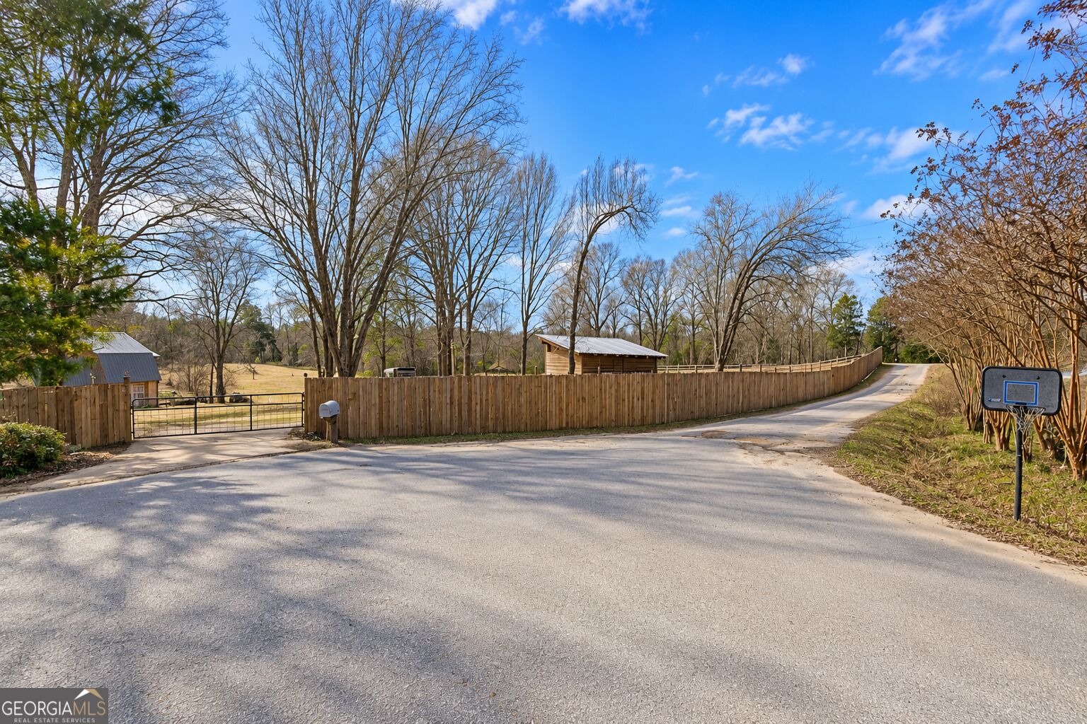 17.95 ACRES Ridgeview DR