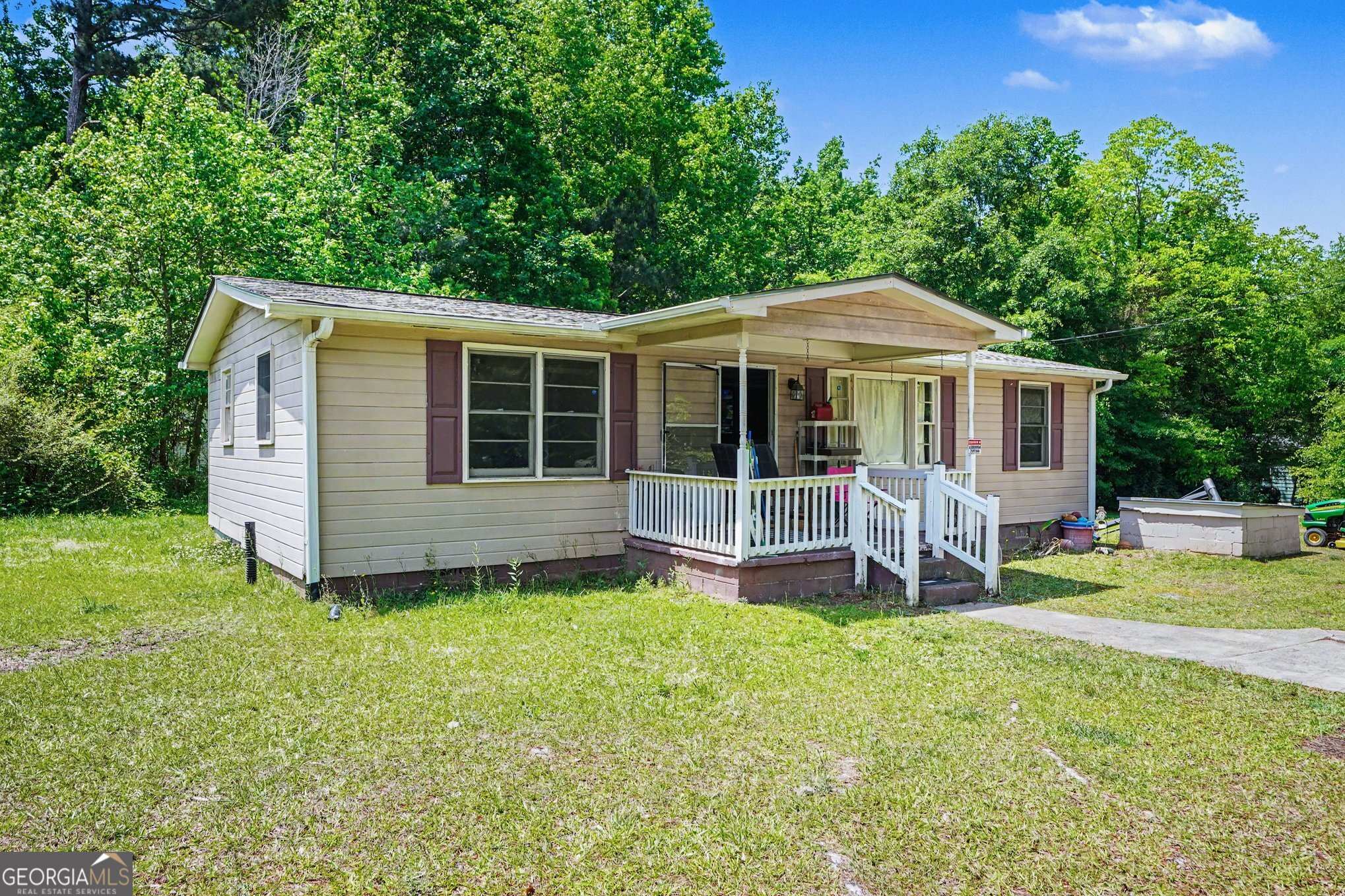 137 Taylor RD
