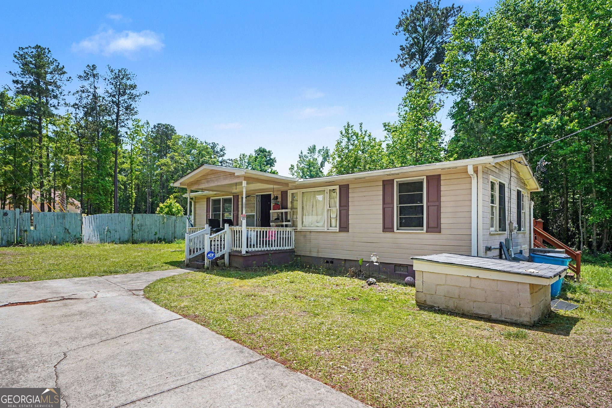 137 Taylor RD