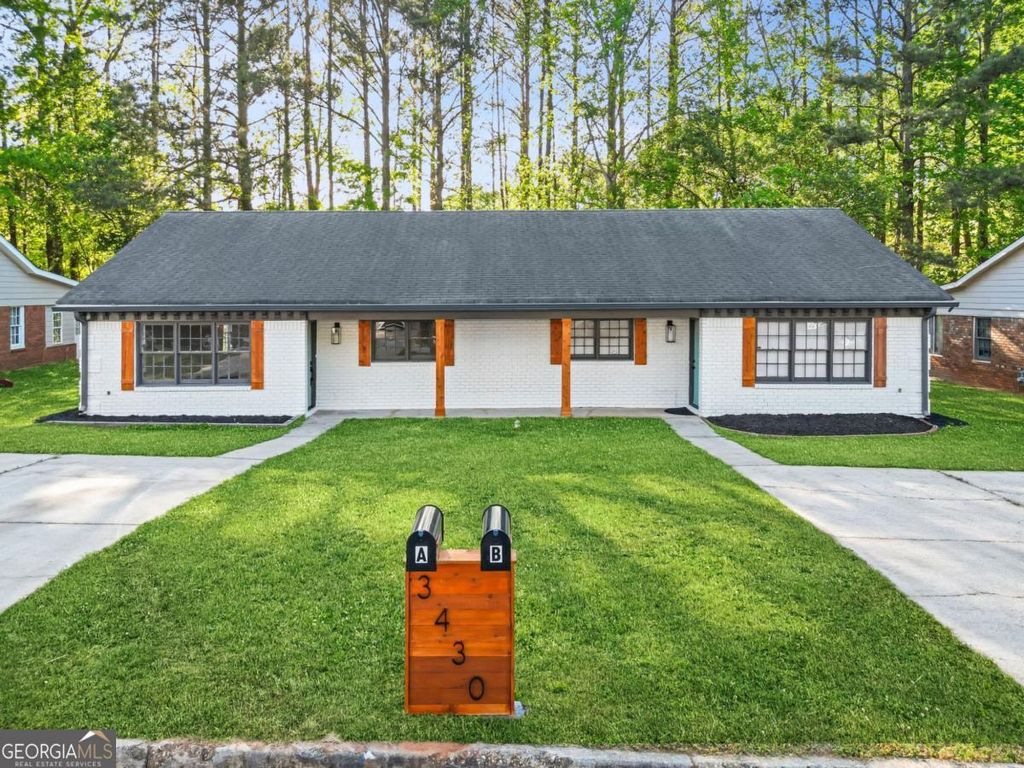 Photo of 3430 Southgate Trail SE, Conyers, GA 30013 (MLS # 10730438)