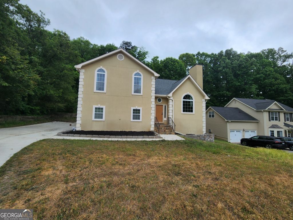 Photo of 5705 Glandor Drive SE, Mableton, GA 30126 (MLS # 10741381)