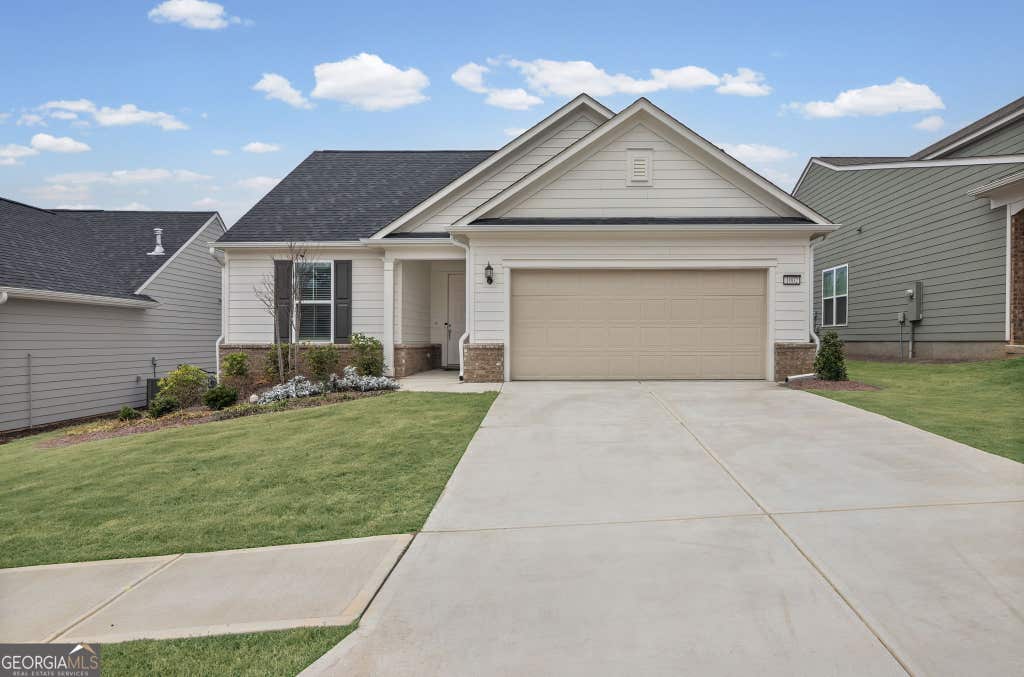 Photo of 1002 Dirr Drive, Griffin, GA 30223 (MLS # 10826768)