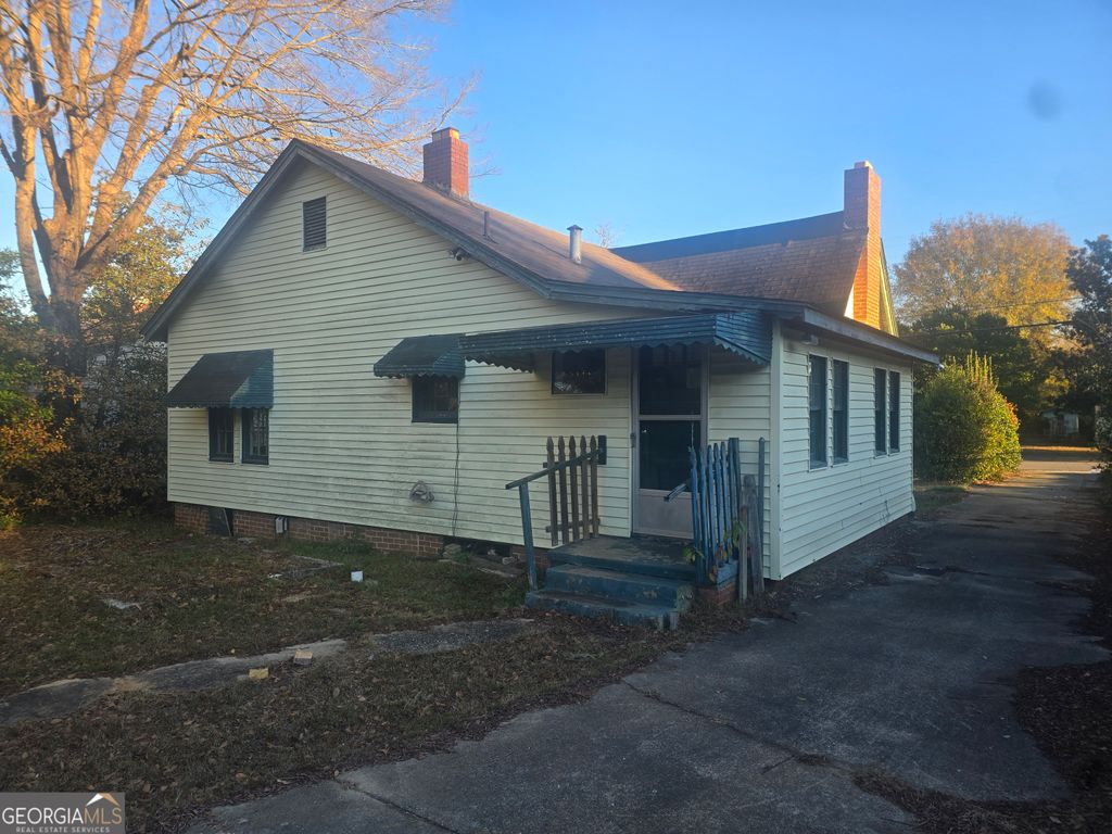 Photo of 109 Hillcrest Drive, Dublin, GA 31021 (MLS # 10658728)