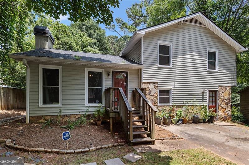 3221 BROMLEY ROWE