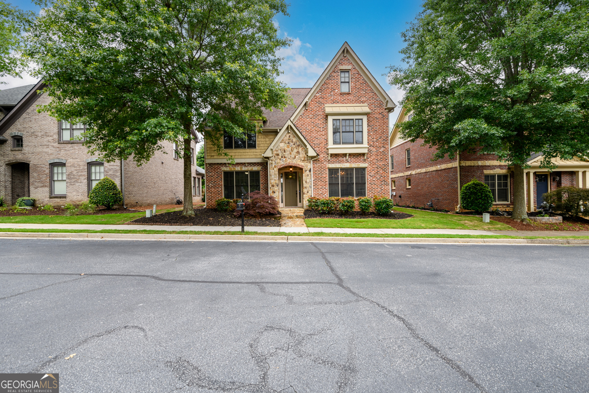 13042 Dartmore AVE