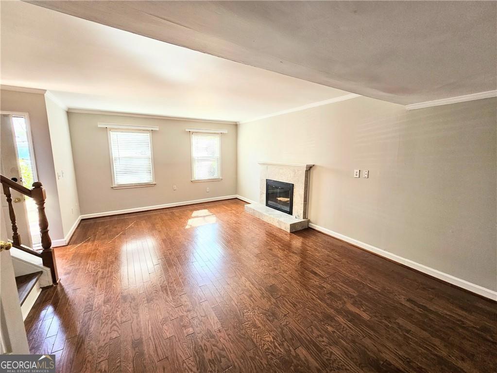Corner Oak - Residential