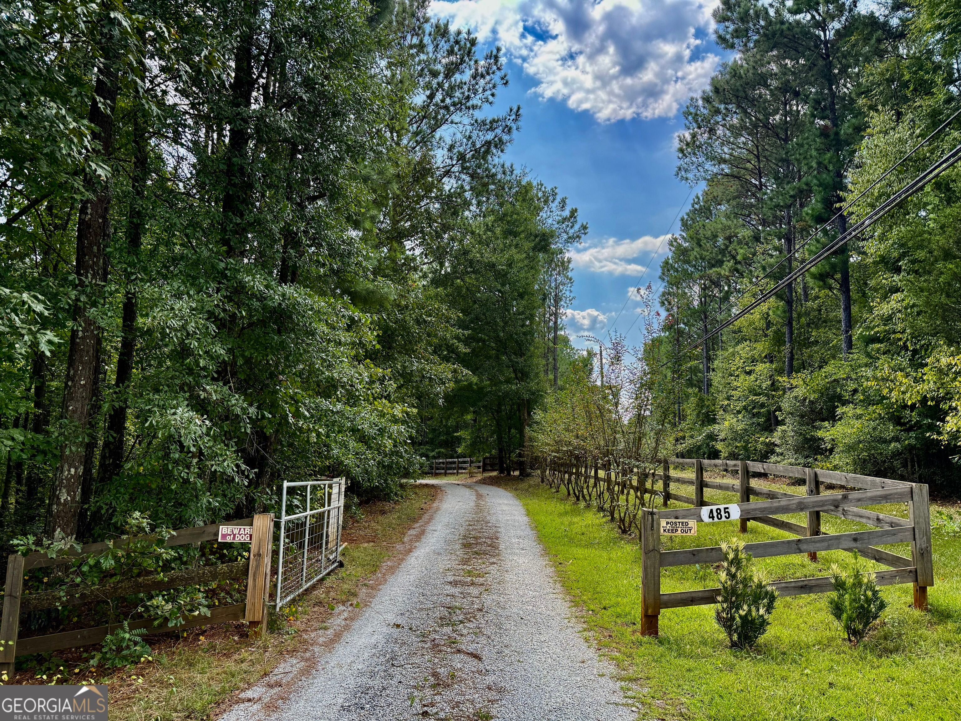 485 County Line RD W