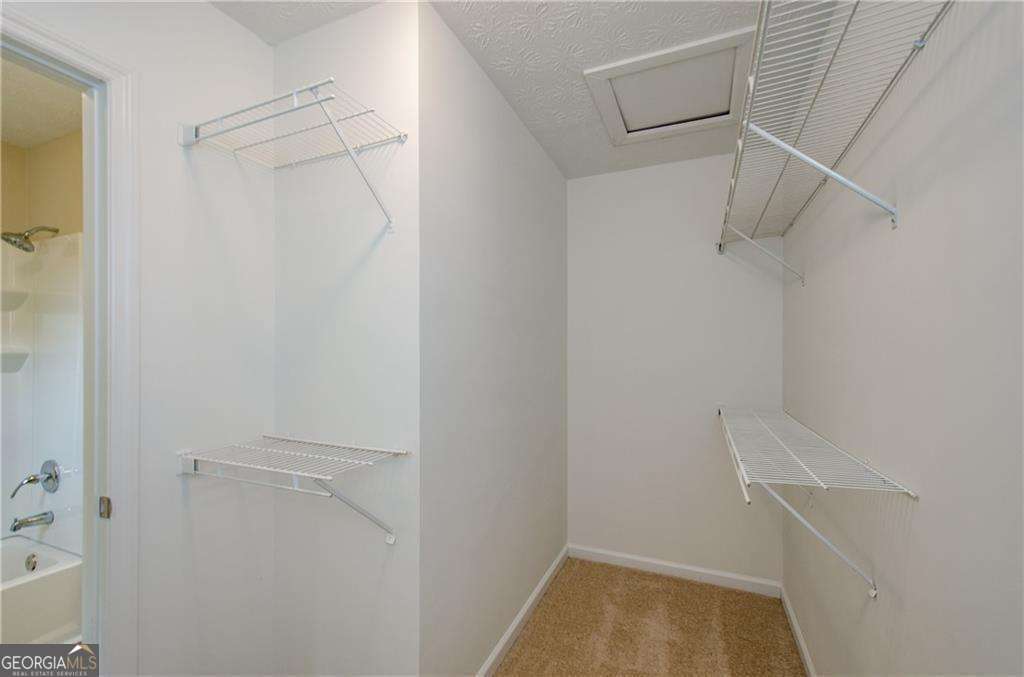 Hunters Close - Residential