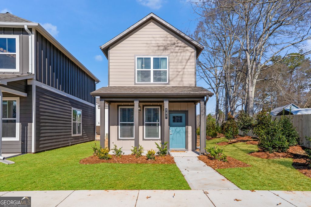 Photo of 180 Bartow Street #8, Fayetteville, GA 30214 (MLS # 10667666)