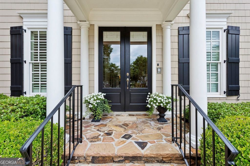 Photo of 3436 Paces Ferry Circle SE, Smyrna, GA 30080 (MLS # 10790433)