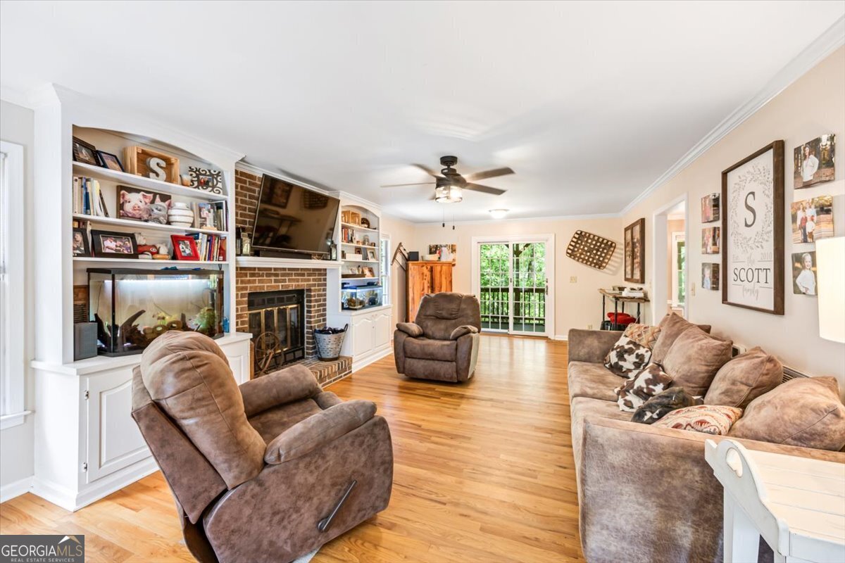 636 River North BLVD
