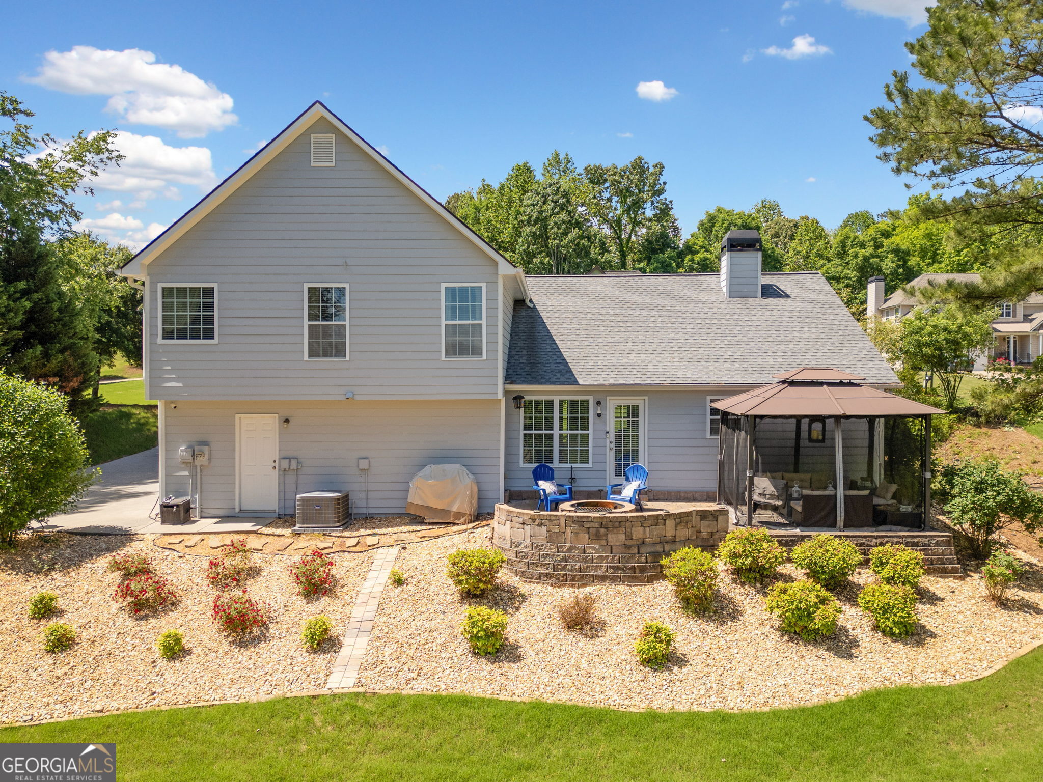 158 Principal Meridian DR