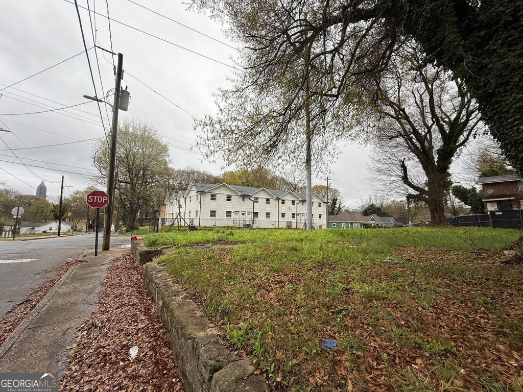 Photo of 776 Neal Street NW, Atlanta, GA 30318 (MLS # 10711544)