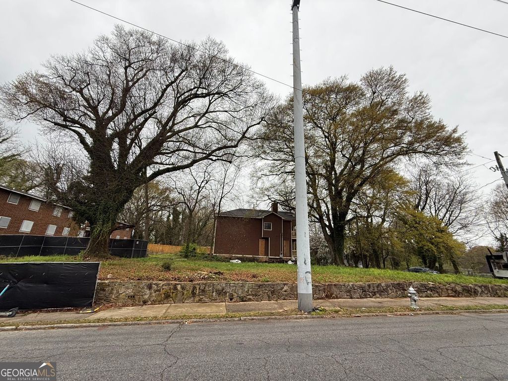 Photo of 776 Neal Street NW, Atlanta, GA 30318 (MLS # 10711544)