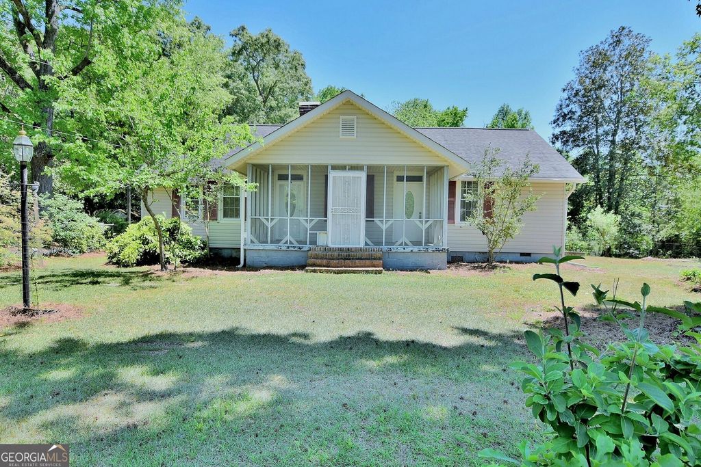 Photo of 174 A Circle, Pine Mountain Valley, GA 31823 (MLS # 10737332)