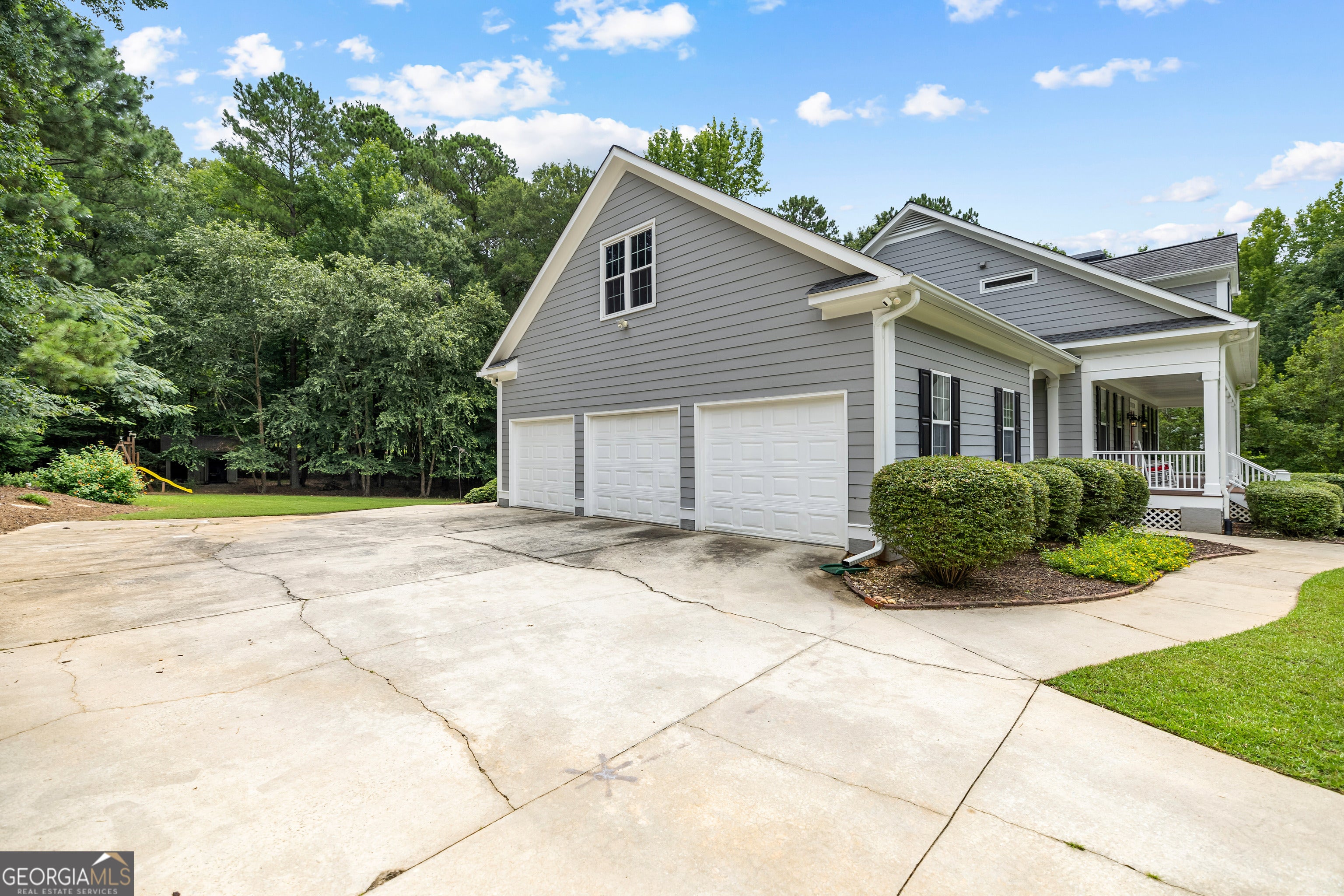275 Inverness Shores DR