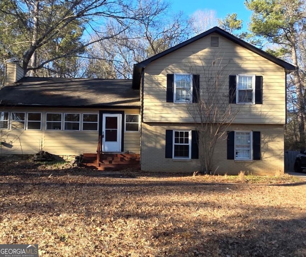 Photo of 2653 Laurel Woods Lane SE, Conyers, GA 30094 (MLS # 10681434)