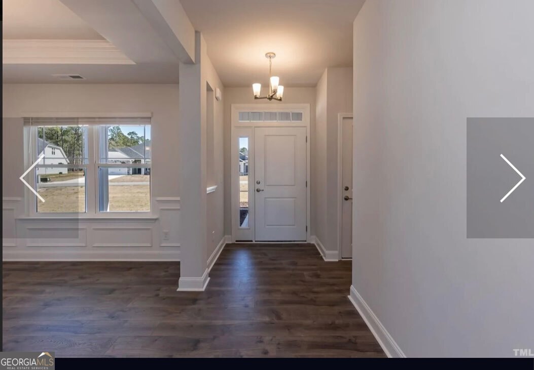 606 Walnut Creek PKWY