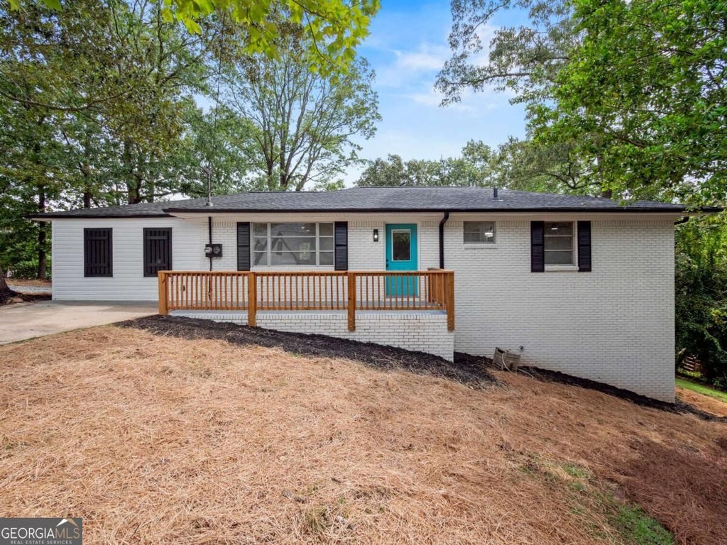 Photo of 3343 Barry Lane, Gainesville, GA 30506 (MLS # 10872005)