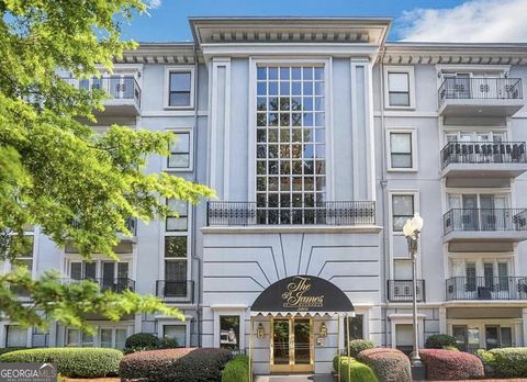 Photo of 3203 Lenox Road NE #24, Atlanta, GA 30324 (MLS # 10690040)