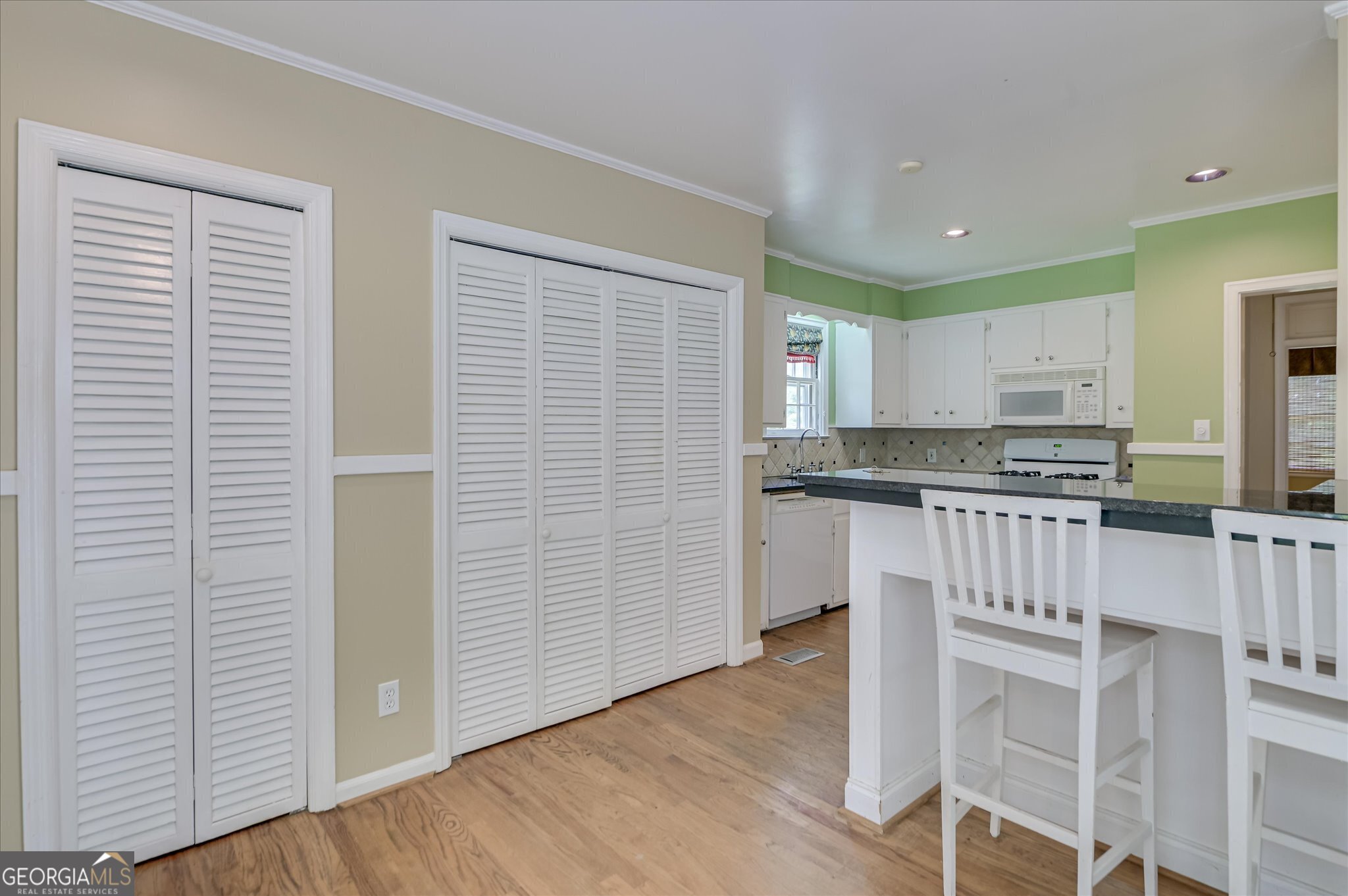 1216 Peachtree RD