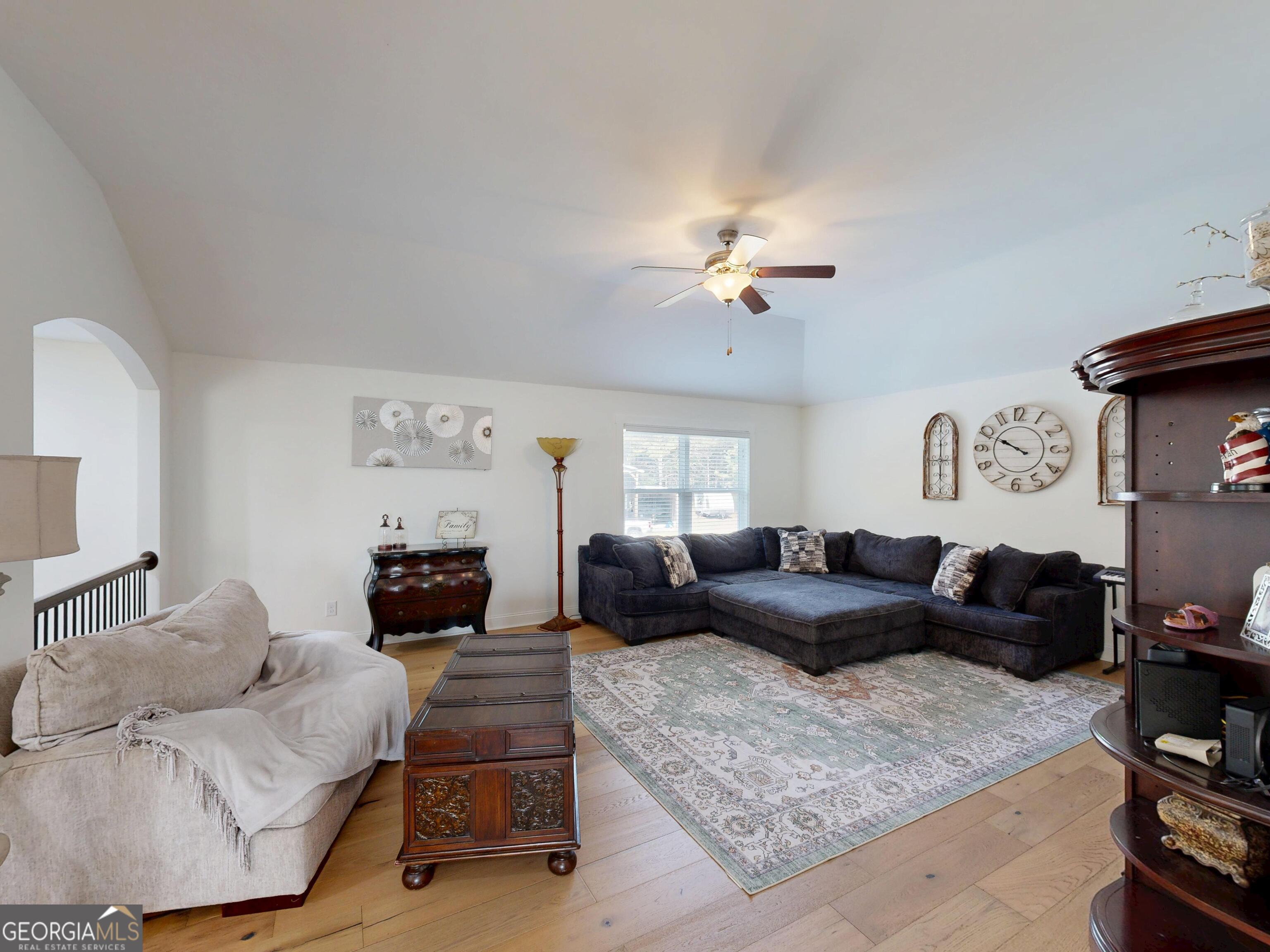 Senoia, Georgia 30276, United States, 5 Bedrooms Bedrooms, ,4 BathroomsBathrooms,Residential,Active,218858