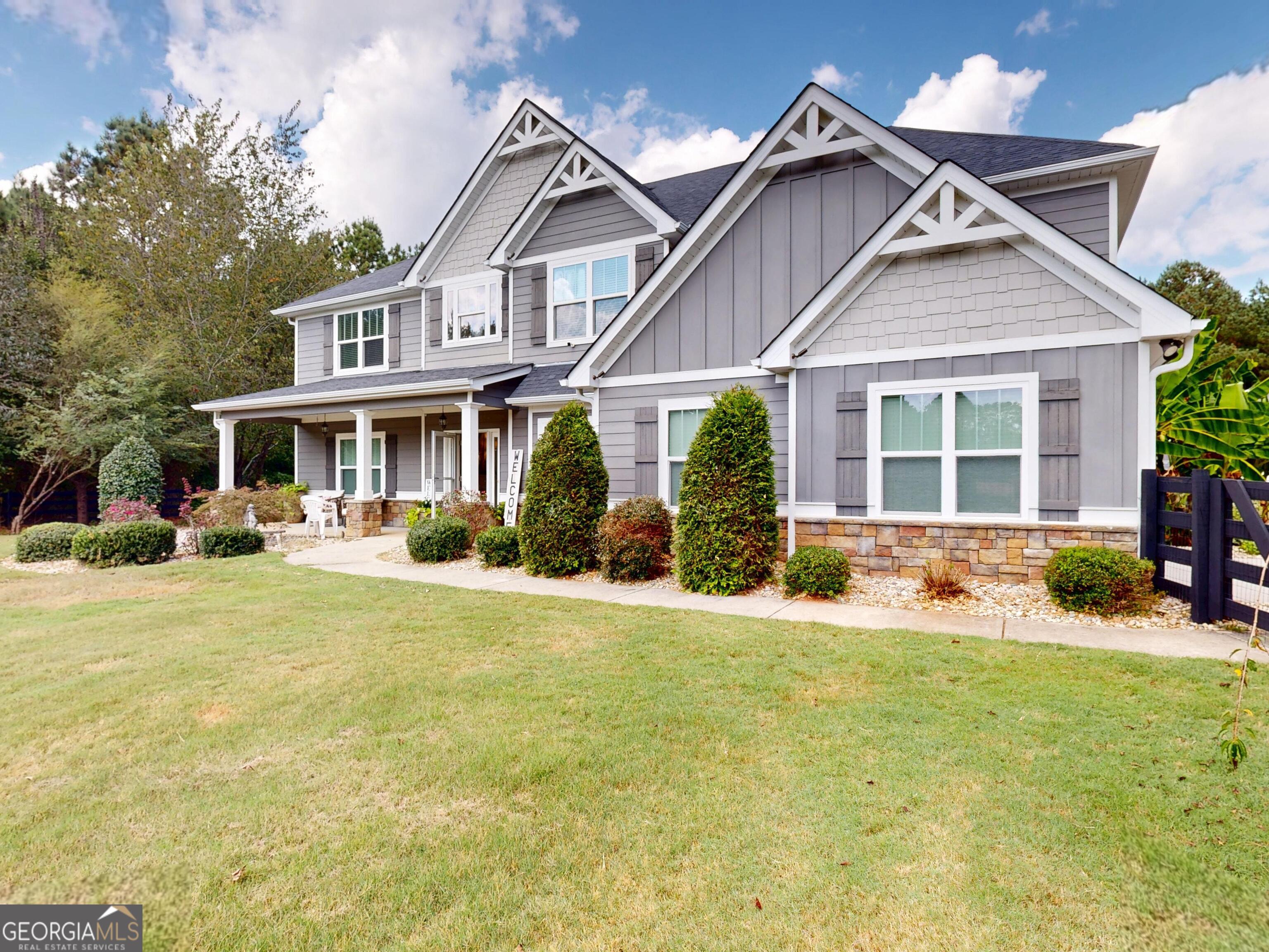 Senoia, Georgia 30276, United States, 5 Bedrooms Bedrooms, ,4 BathroomsBathrooms,Residential,Active,218858