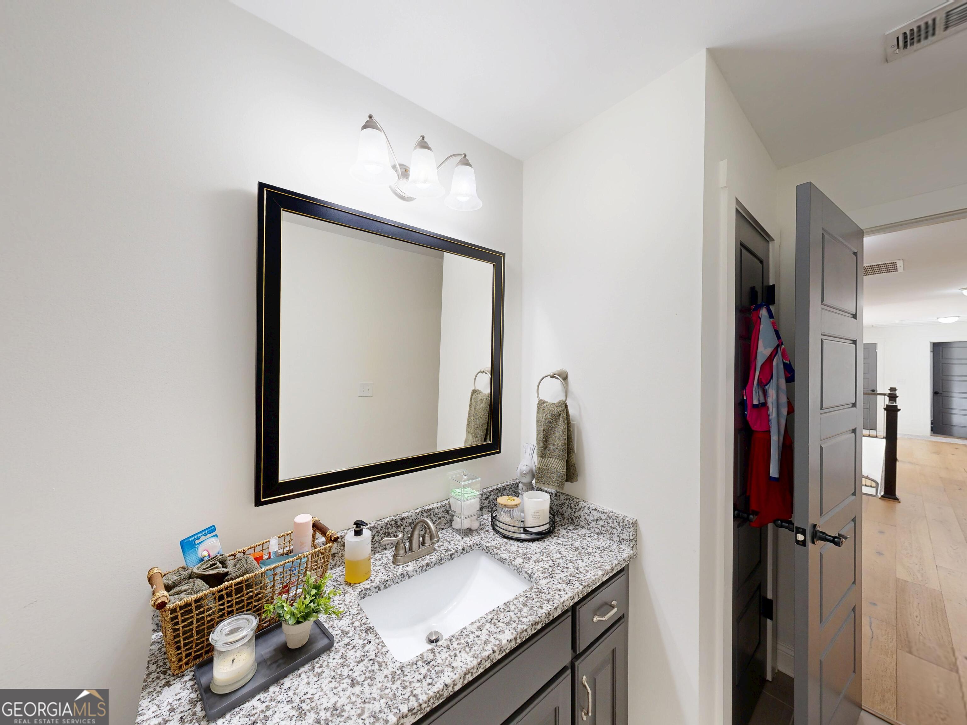 Senoia, Georgia 30276, United States, 5 Bedrooms Bedrooms, ,4 BathroomsBathrooms,Residential,Active,218858