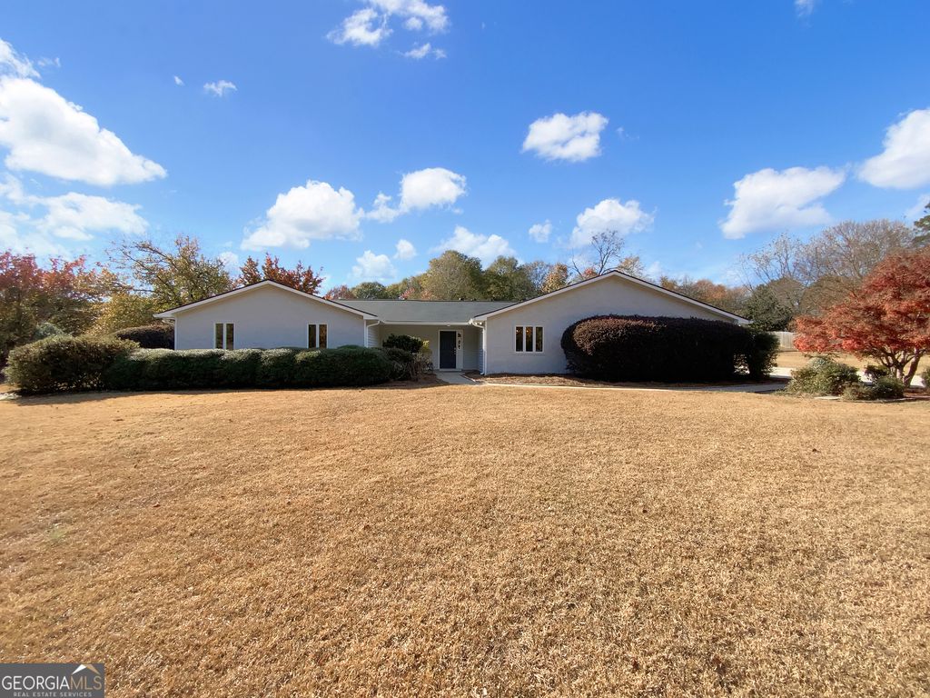 Photo of 110 Spring Creek Court, Fayetteville, GA 30215 (MLS # 10652096)