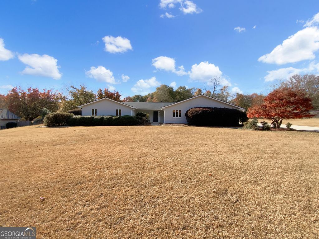 Photo of 110 Spring Creek Court, Fayetteville, GA 30215 (MLS # 10652096)