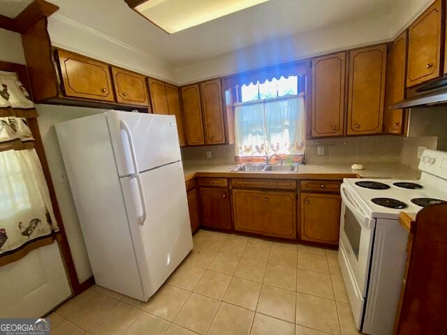 3022 36th AVE