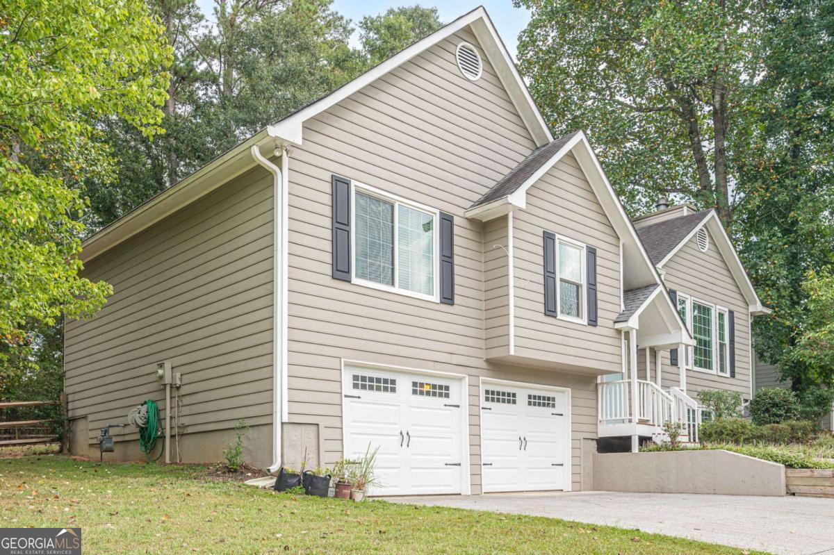 135 Boones Ridge PKWY SE