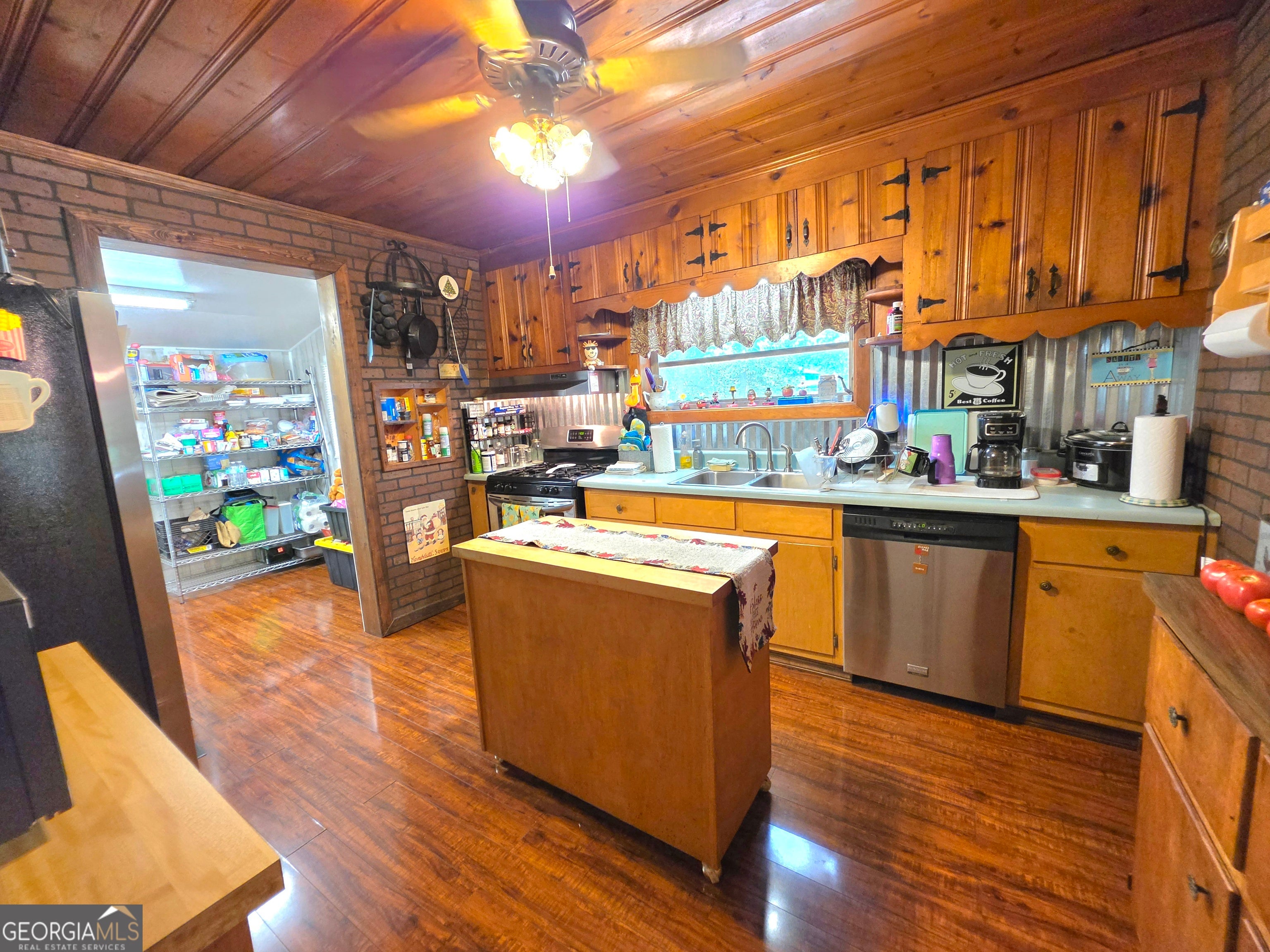 4620 Oak Grove CIR