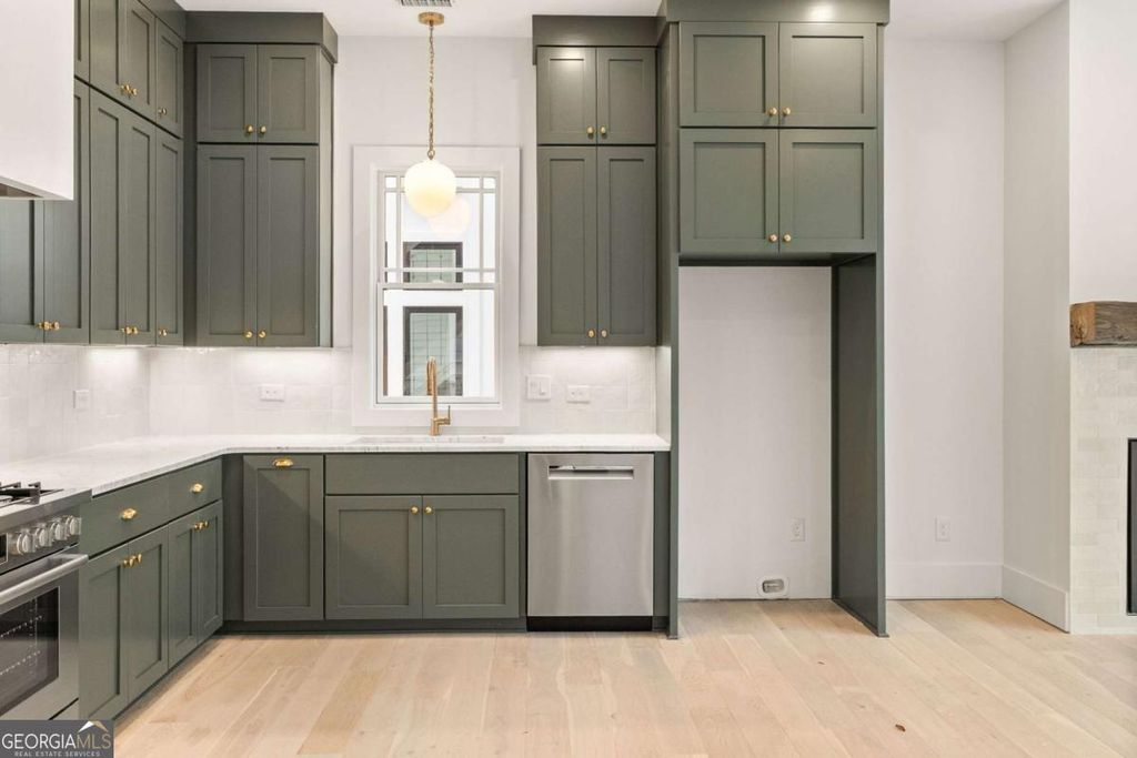 Photo of 11859 Serenbe Lane, Chattahoochee Hills, GA 30268 (MLS # 10654059)