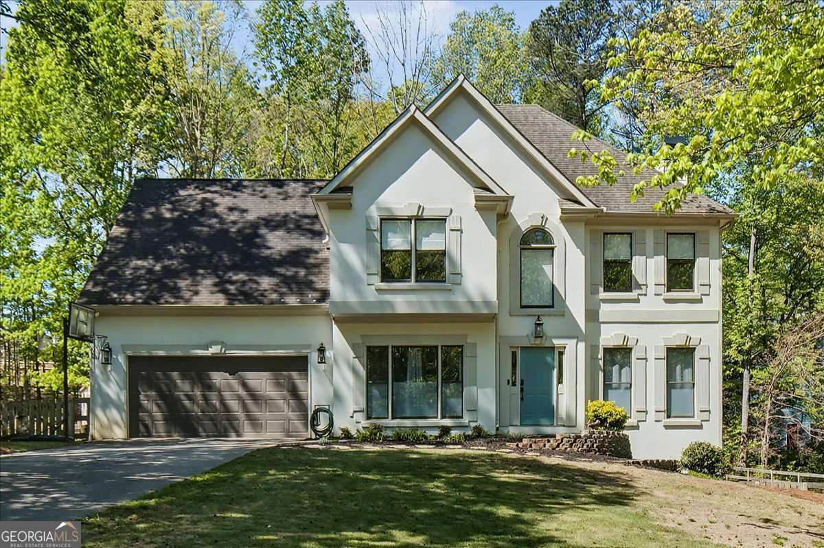 1115 Regiment DR NW