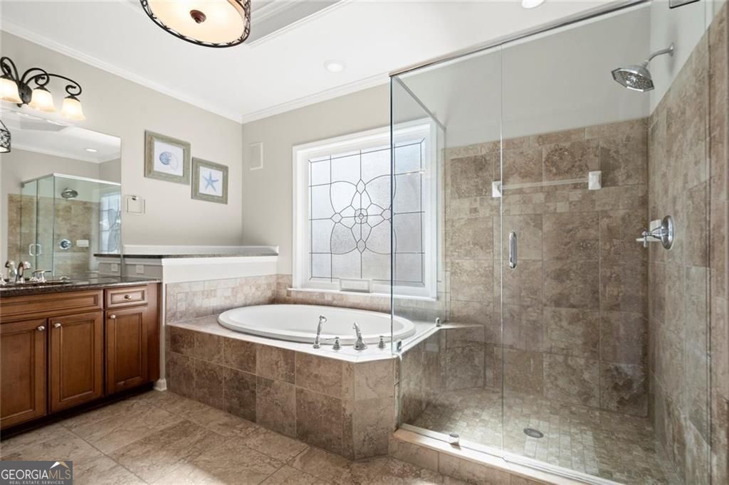 Alpharetta, Georgia 30022, United States, 7 Bedrooms Bedrooms, ,5 BathroomsBathrooms,Residential,Active,189513