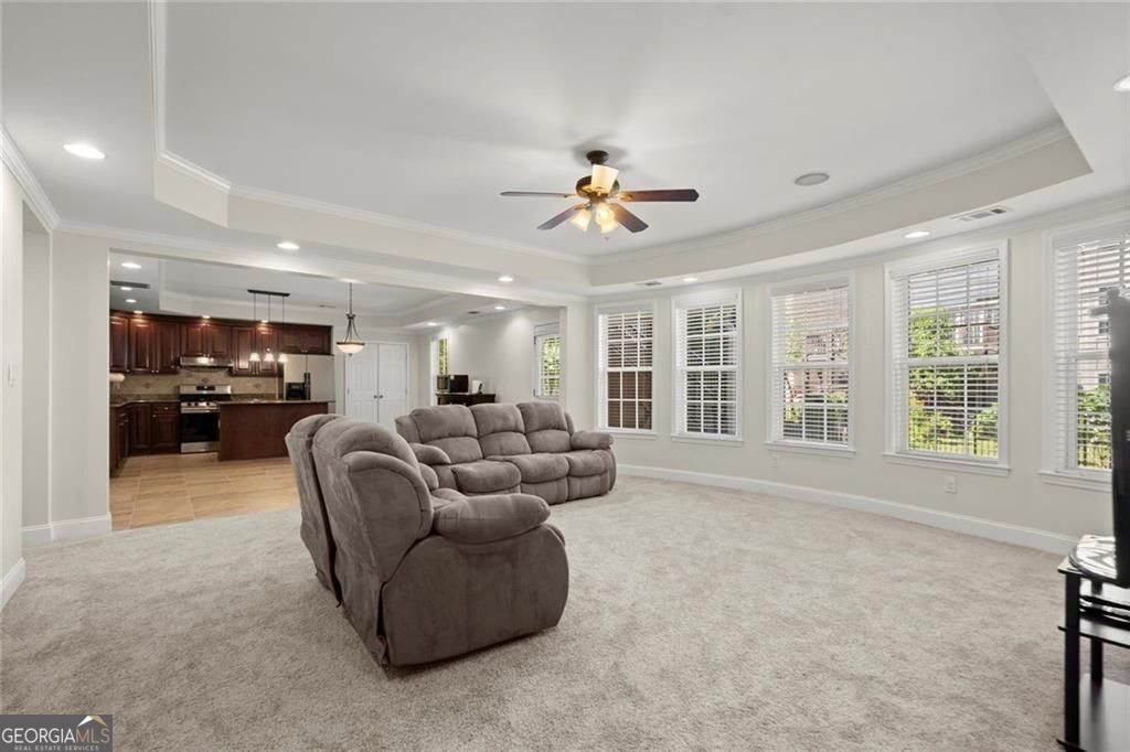 Alpharetta, Georgia 30022, United States, 7 Bedrooms Bedrooms, ,5 BathroomsBathrooms,Residential,Active,189513