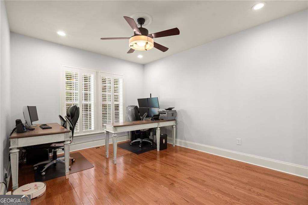 Alpharetta, Georgia 30022, United States, 7 Bedrooms Bedrooms, ,5 BathroomsBathrooms,Residential,Active,189513