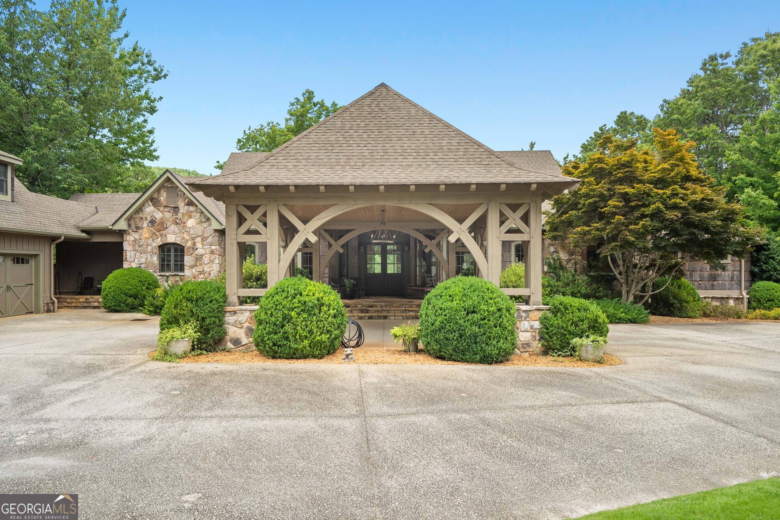 518 Grizzly Ridge RD