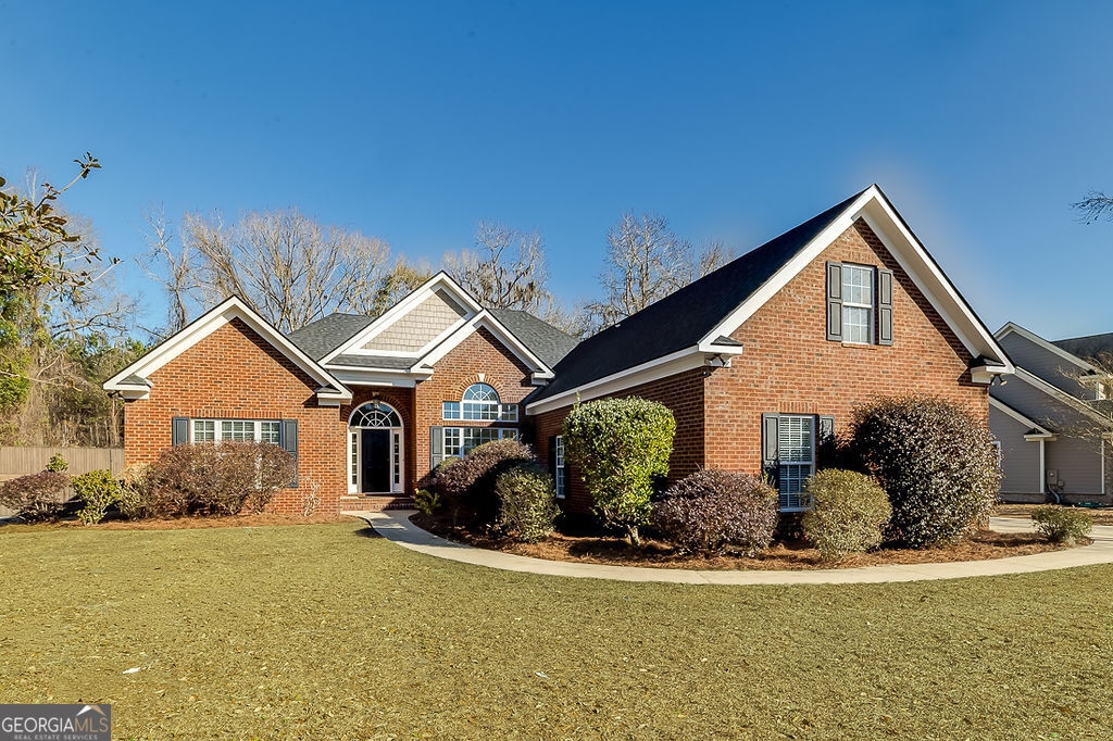 389 Chastain CIR