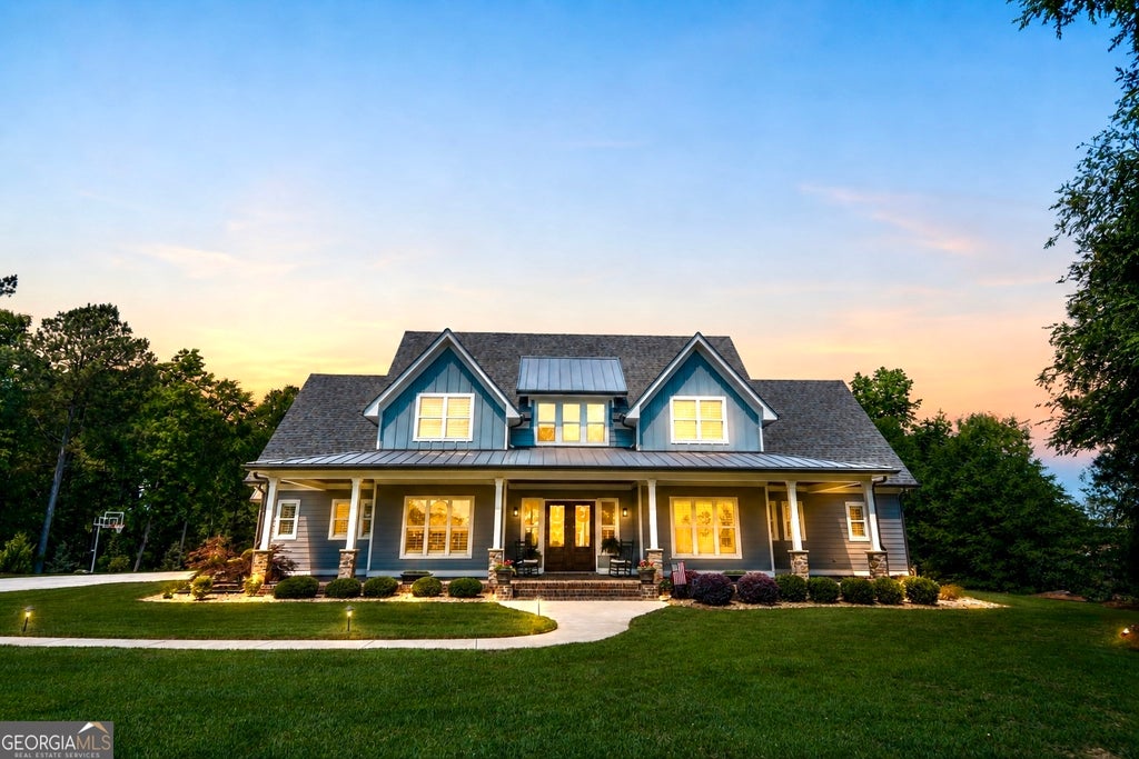 Photo of 345 Huff Creek Rd, Williamson, GA 30292 (MLS # 10840695)