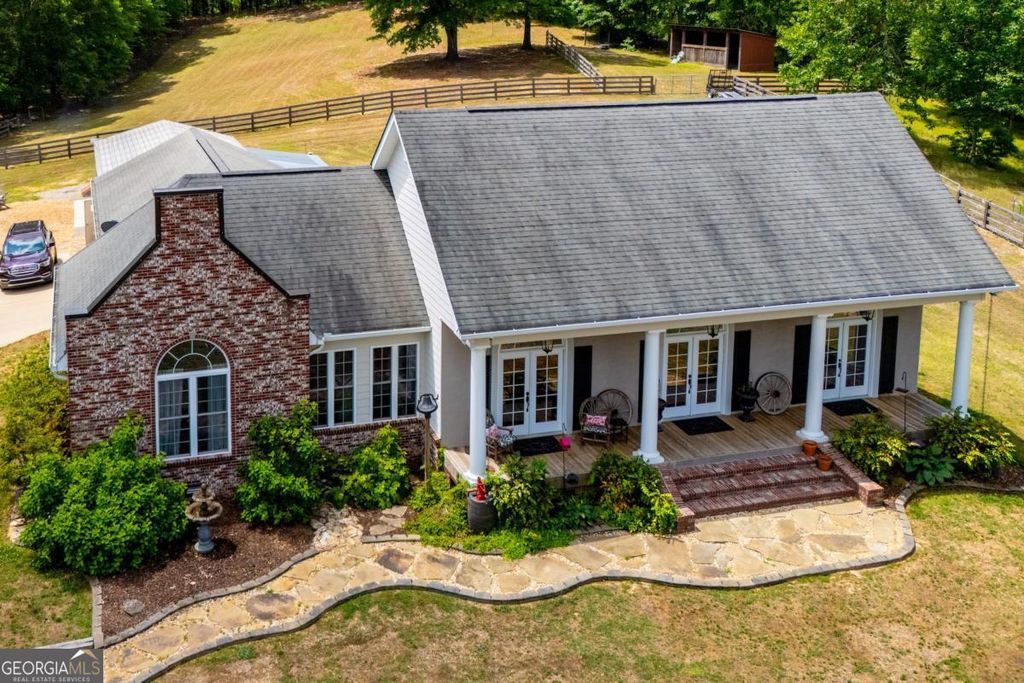 Photo of 844 Payton Road, Newnan, GA 30263 (MLS # 10761142)