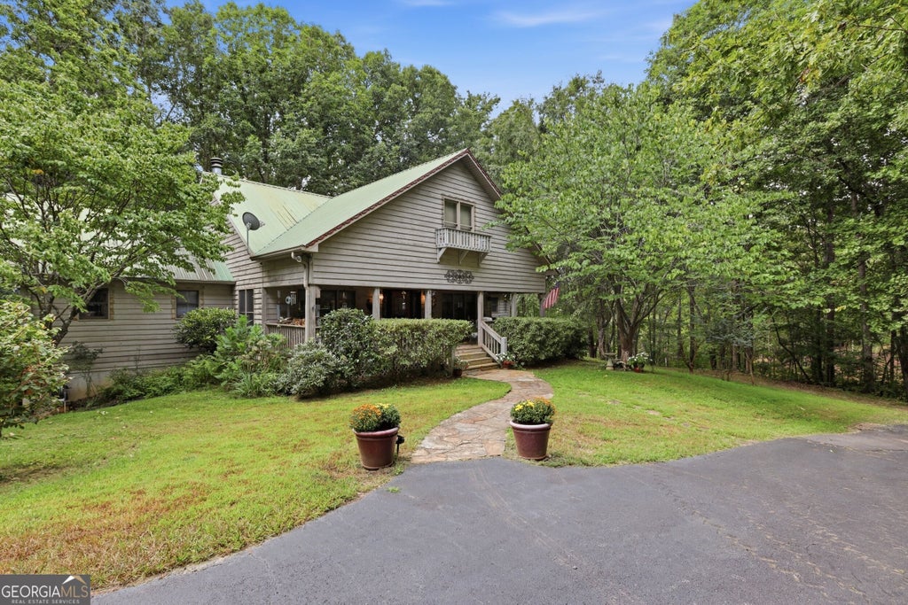 Photo of 491 Jim Carter Road, Clarkesville, GA 30523 (MLS # 10835434)
