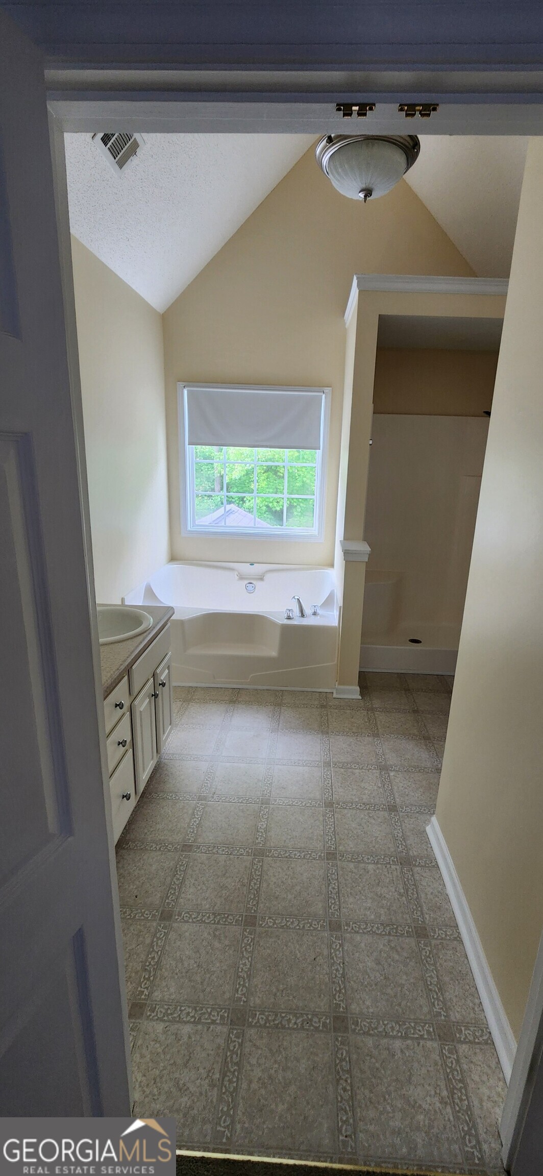 Douglasville, Georgia 30134, United States, 3 Bedrooms Bedrooms, ,3 BathroomsBathrooms,Residential,Active,132234