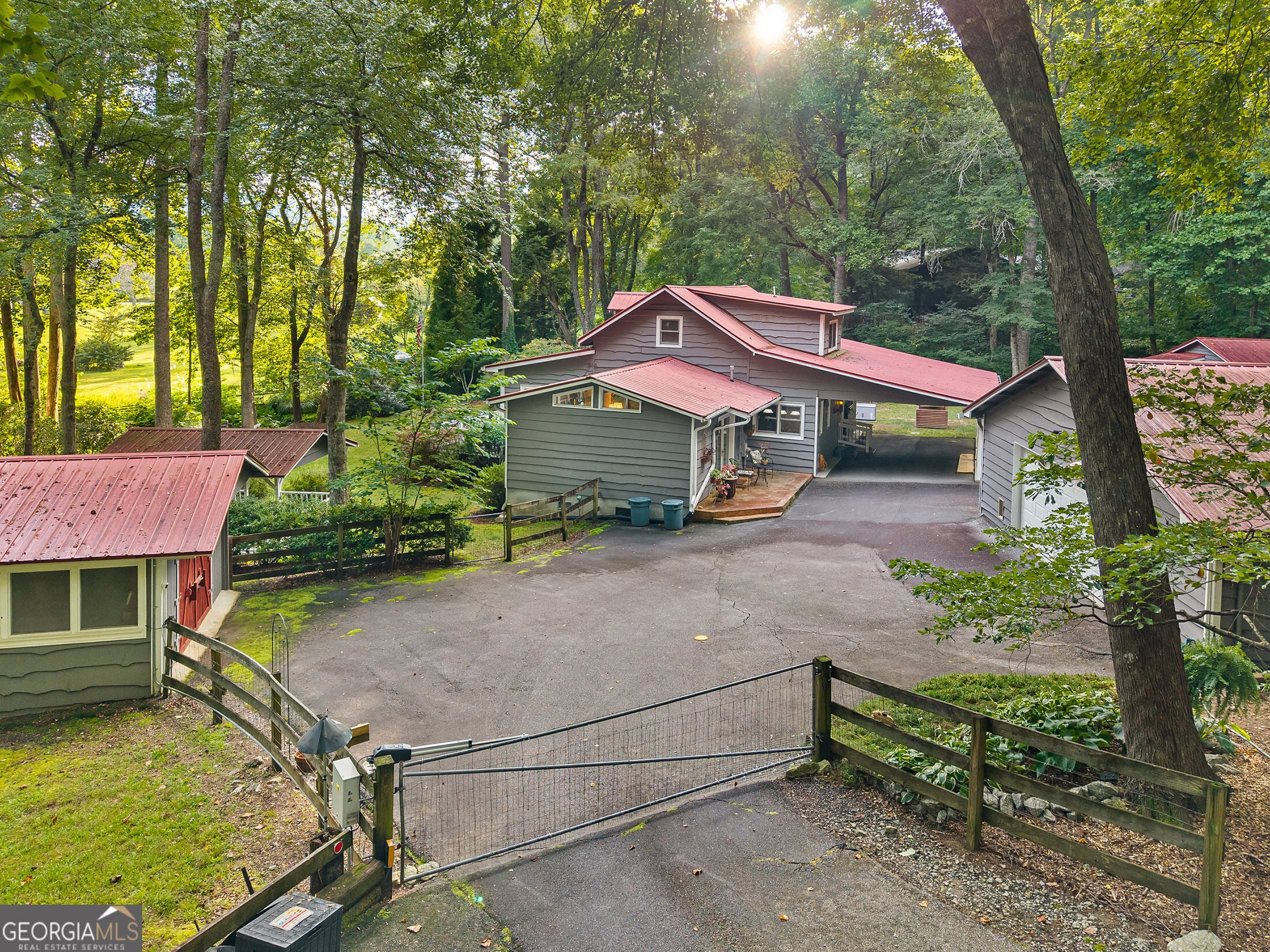 5432 Wolffork RD