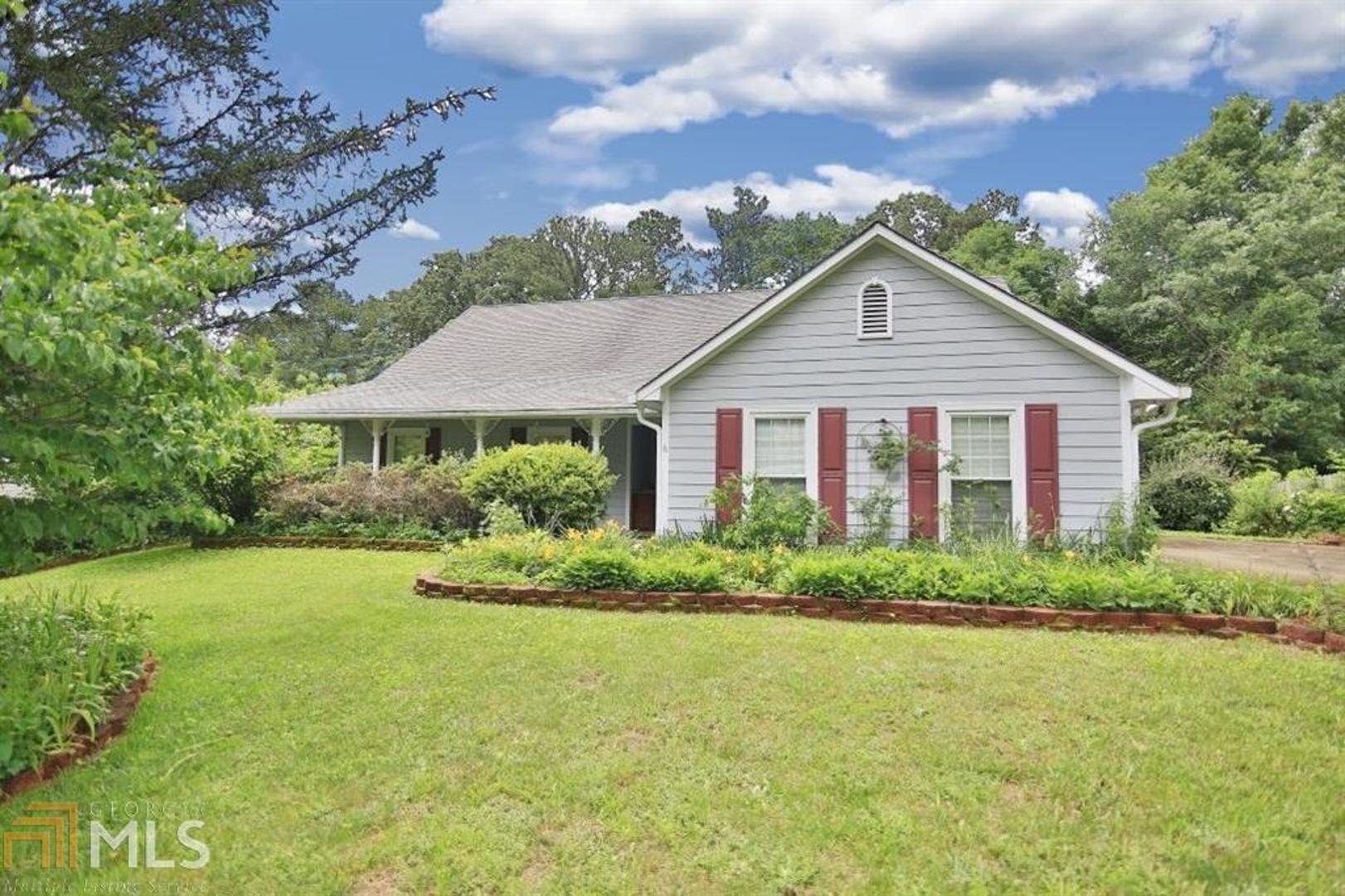 Park like yard invites you in to enjoy this well-designed ranch plan. Level and fully fenced yard, just perfect for Summer outdoor activities. Open great room with high ceilings and sunroom access, this is the center of the home. Nicely equipped kitchen with ample counter space and sunny breakfast area. Master with en suite and walk in closet. Located in Mill Creek High district, simply show and love this home today.