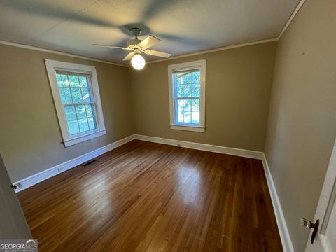 A home in Elberton